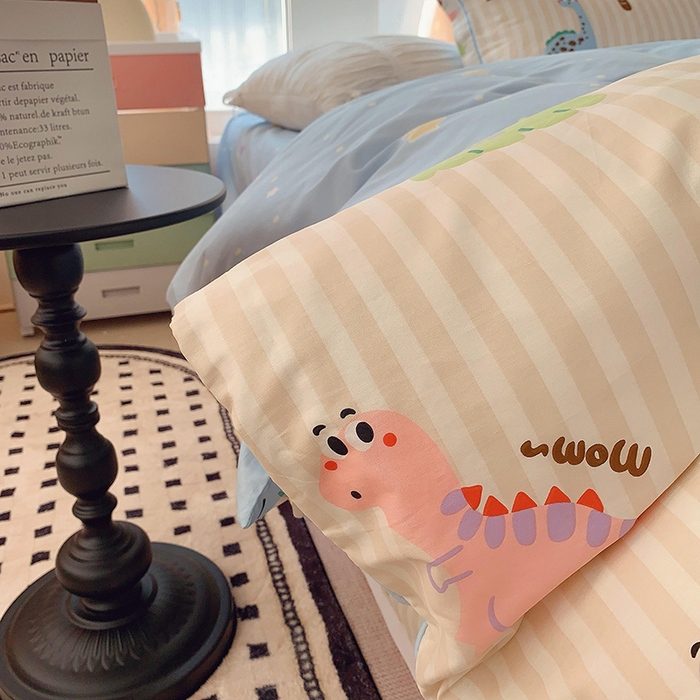 91家纺网 家纺一手货源 找家纺 2025新款亲肤舒适小清新全棉四件套小号标准都有 多彩恐龙