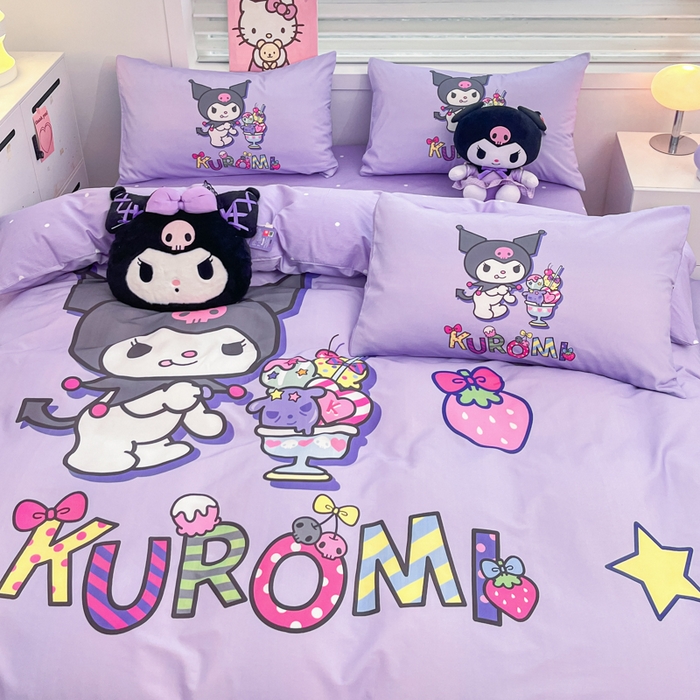 91家纺网 家纺一手货源 找家纺 暮思家居 2025新款正版授权三丽鸥大阪全棉数码印花纯棉四件套（第三批） 大版-草莓库洛米