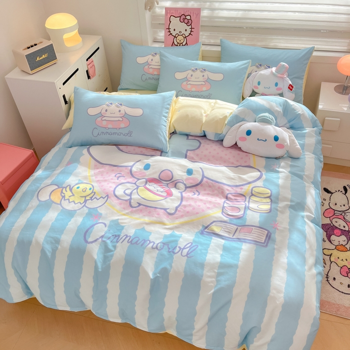 91家纺网 家纺一手货源 找家纺 暮思家居 2025新款正版授权三丽鸥大阪全棉数码印花纯棉四件套（第三批） 大版-竖条大耳狗