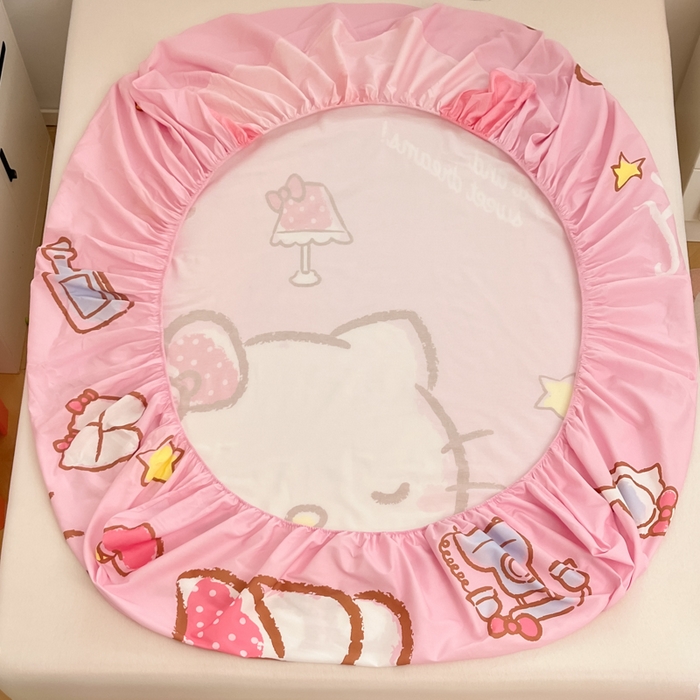 91家纺网 家纺一手货源 找家纺 暮思家居 2025新款正版授权三丽鸥大阪全棉数码印花纯棉单品床笠（第二批） A版-晚安凯蒂