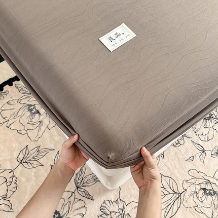 91家纺网 家纺一手货源 找家纺 眠博士 2025新款A类全棉提花床笠系列 单品追忆床笠-陶泥