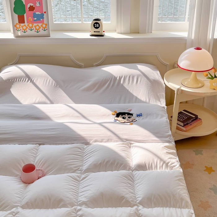 91家纺网 家纺一手货源 找家纺 柒星睡袋 2025新款a类水洗毛巾绣一次性隔脏睡袋 小新浅灰