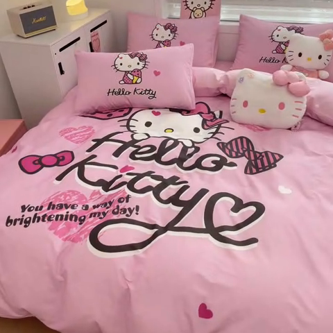 91家纺网 家纺一手货源 找家纺 暮思家居 2025新款正版授权三丽鸥大阪全棉数码印花纯棉四件套（第三批） 大版-凯蒂宝贝