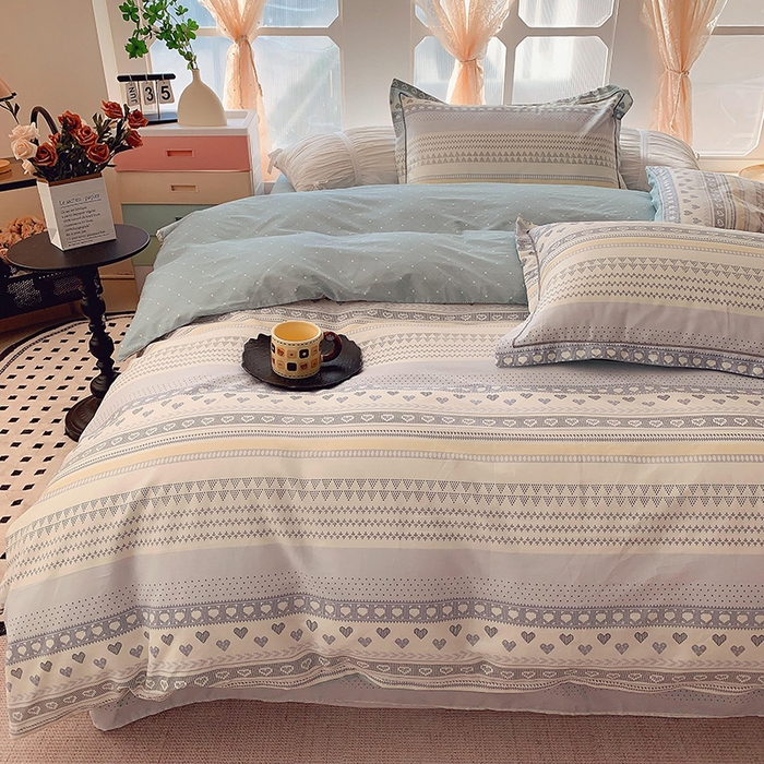 91家纺网 家纺一手货源 找家纺 2025新款亲肤舒适小清新全棉四件套 幸福里蓝