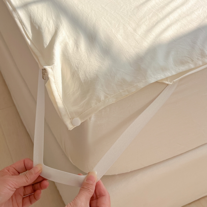 91家纺网 家纺一手货源 找家纺 柒星睡袋 2025新款a类水洗毛巾绣一次性隔脏睡袋 腊肠狗米白