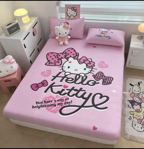 91家纺网 家纺一手货源 找家纺 暮思家居 2025新款正版授权三丽鸥大阪全棉数码印花纯棉单品床笠（第二批） A版-凯蒂宝贝