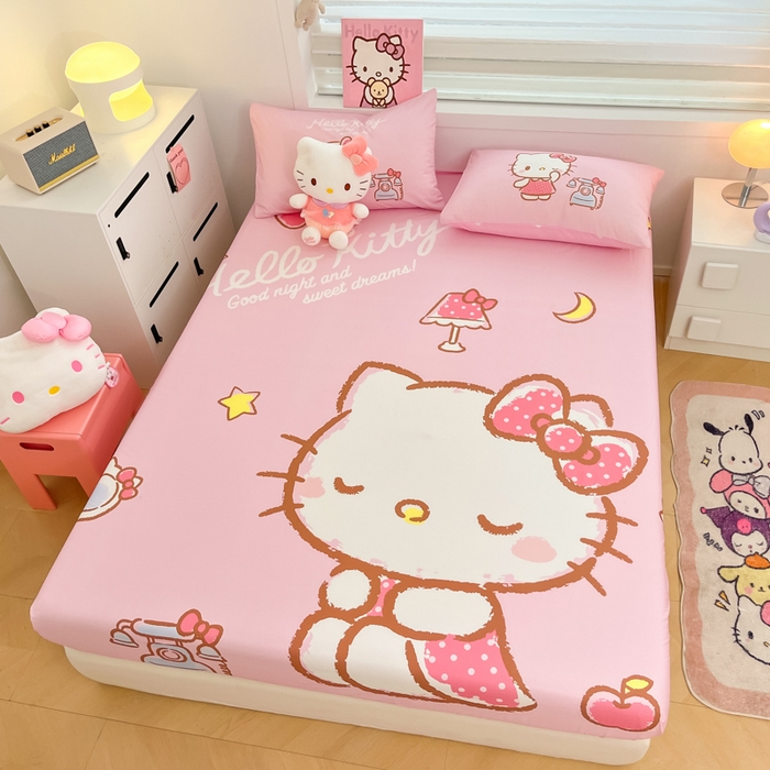 91家纺网 家纺一手货源 找家纺 暮思家居 2025新款正版授权三丽鸥大阪全棉数码印花纯棉单品床笠（第二批） A版-晚安凯蒂