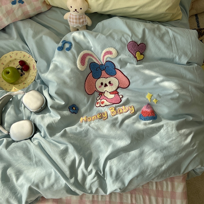 91家纺网 家纺一手货源 找家纺 原素 2025新款萌到心窝窝的毛巾绣四件套 可爱美乐蒂