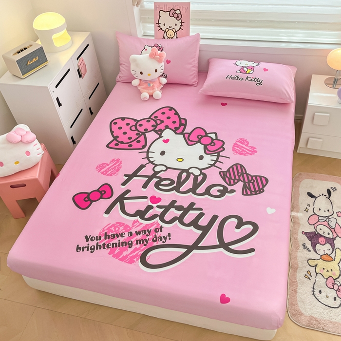 91家纺网 家纺一手货源 找家纺 暮思家居 2025新款正版授权三丽鸥大阪全棉数码印花纯棉单品床笠（第二批） A版-凯蒂宝贝