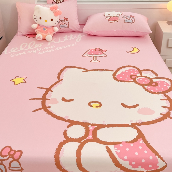 91家纺网 家纺一手货源 找家纺 暮思家居 2025新款正版授权三丽鸥大阪全棉数码印花纯棉单品床笠（第二批） A版-晚安凯蒂