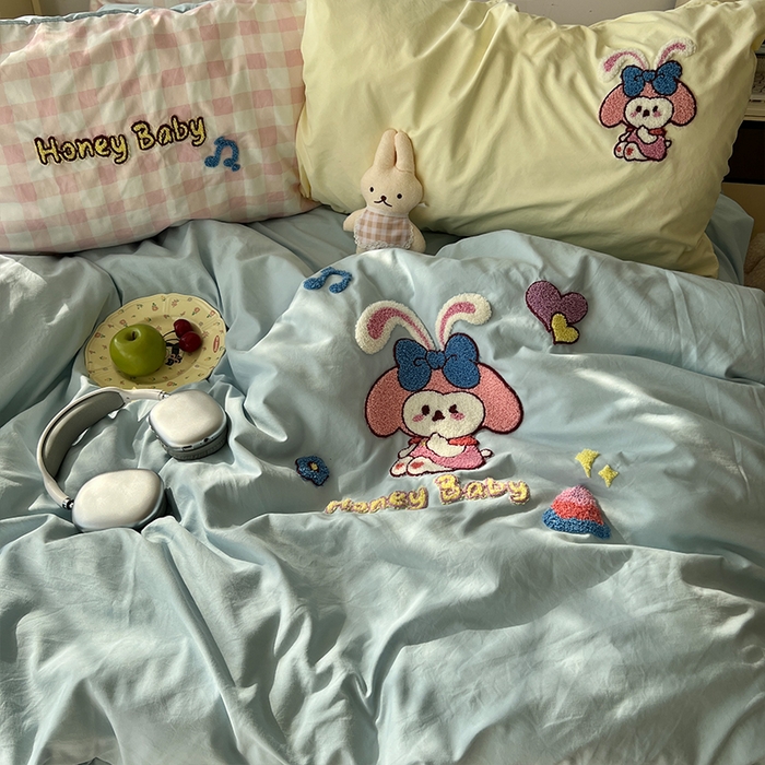 91家纺网 家纺一手货源 找家纺 原素 2025新款萌到心窝窝的毛巾绣四件套 可爱美乐蒂