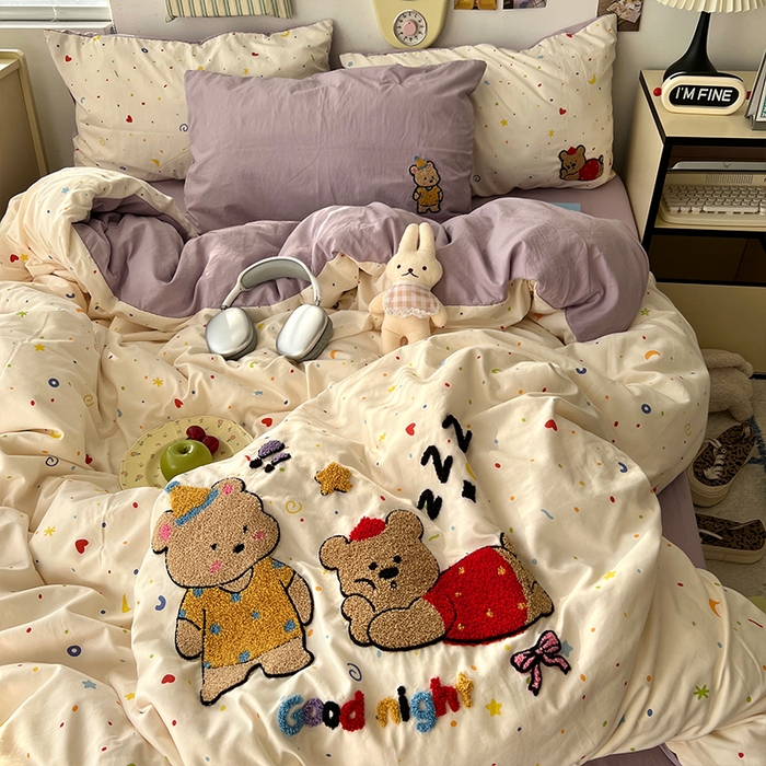 91家纺网 家纺一手货源 找家纺 原素 2025新款萌到心窝窝的毛巾绣四件套 两只小熊