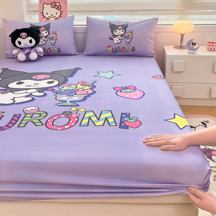 91家纺网 家纺一手货源 找家纺 暮思家居 2025新款正版授权三丽鸥大阪全棉数码印花纯棉单品床笠（第二批） A版-草莓库洛米