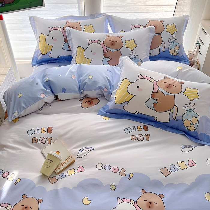 91家纺网 家纺一手货源 找家纺 浩诚 2025新款专版卡皮巴拉纯棉全棉卡通大版四件套-原创水豚卡卡【 提供买家秀 】 旋转巴拉