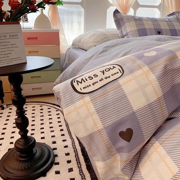 91家纺网 家纺一手货源 找家纺 2025新款亲肤舒适小清新全棉四件套小号标准都有 爱心蓝格