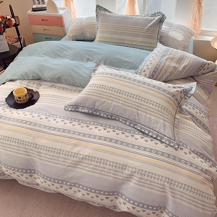 91家纺网 家纺一手货源 找家纺 2025新款亲肤舒适小清新全棉四件套 幸福里蓝