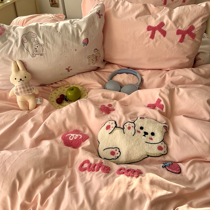 91家纺网 家纺一手货源 找家纺 原素 2025新款萌到心窝窝的毛巾绣四件套 酣睡懒猫