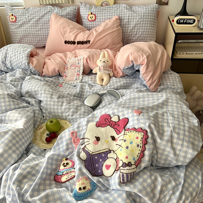 91家纺网 家纺一手货源 找家纺 原素 2025新款萌到心窝窝的毛巾绣四件套 凯特猫咪