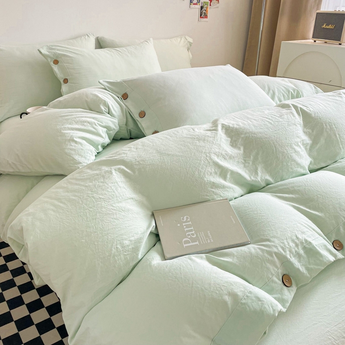 91家纺网 家纺一手货源 找家纺 库里梦家纺 2025新款水洗棉纽扣四件套学生季A类简约纯色无印风四件套 纽扣湖蓝