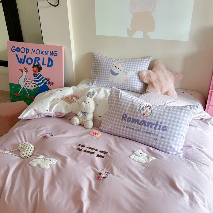 91家纺网 家纺一手货源 找家纺 美乐迪家纺 2025新款全棉毛巾绣四件套 许愿猫