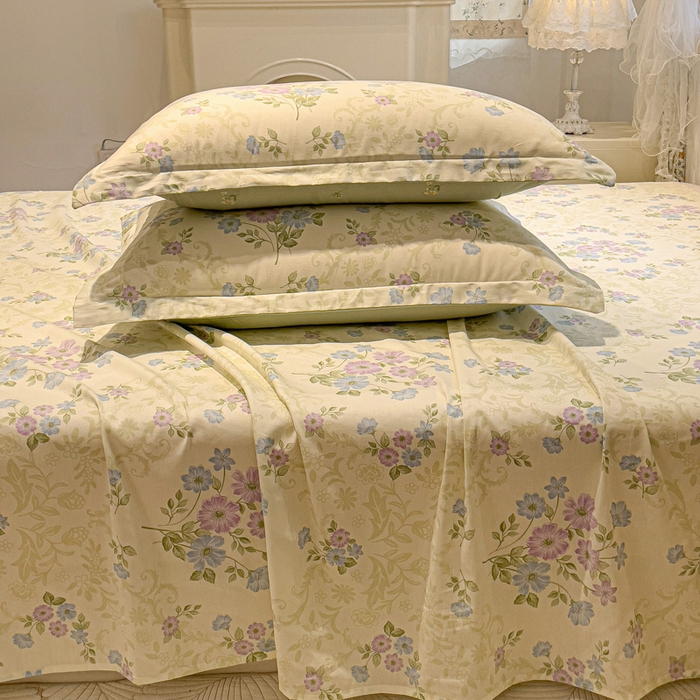 91家纺网 家纺一手货源 找家纺 2025春夏新款全棉花卉系列印花四件套 岸边花语