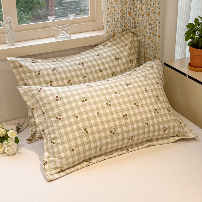 91家纺网 家纺一手货源 找家纺 2025春夏新款全棉花卉系列印花单枕套 酸甜樱桃