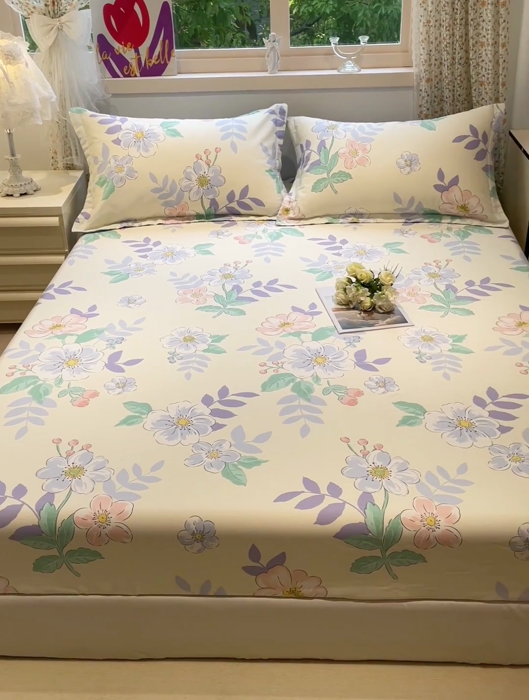 91家纺网 家纺一手货源 找家纺 2025春夏新款全棉花卉系列印花单床笠 花漾星辰