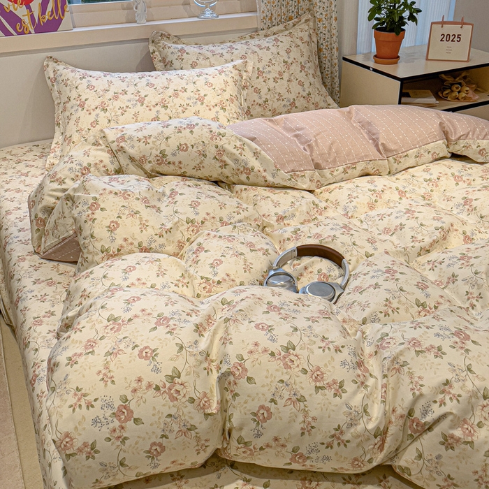 91家纺网 家纺一手货源 找家纺 2025春夏新款全棉花卉系列印花四件套 露丝