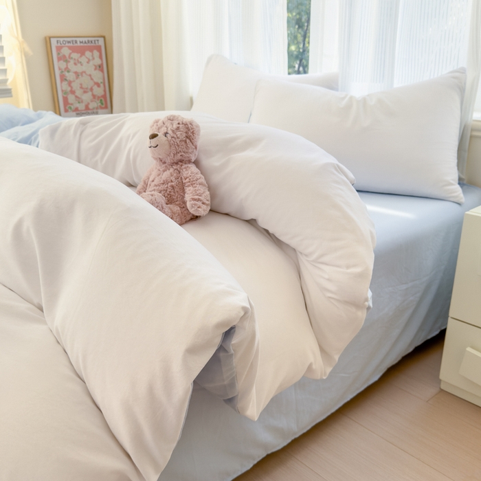 91家纺网 家纺一手货源 找家纺 优佳优品 2024新款亲肤水洗棉纯色四件套云朵冰蓝