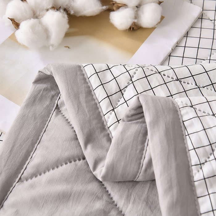 91家纺网 家纺一手货源 找家纺 培童 2025水洗棉夏被夏凉被空调被超声波压花礼品直播引流爆款 白小格