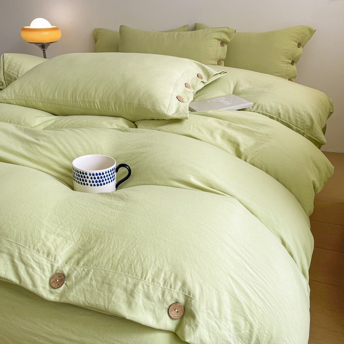 91家纺网 家纺一手货源 找家纺 库里梦家纺 2025新款水洗棉纽扣四件套学生季A类简约纯色无印风四件套 纽扣芥末绿