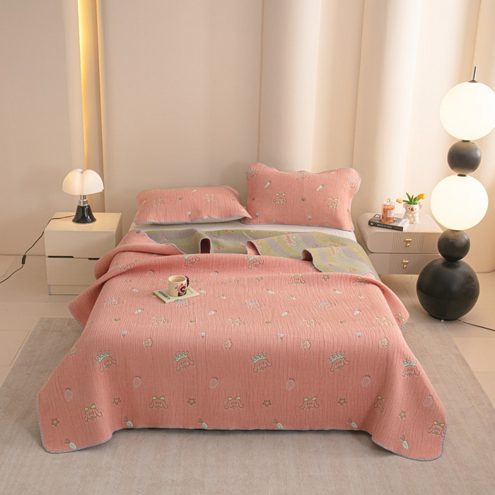 91家纺网 家纺一手货源 找家纺 手艺人2025新款A类宝宝四季全棉提花双面可铺盖床盖榻榻米炕盖炕垫盖毯AC01-AC10 AC09粉