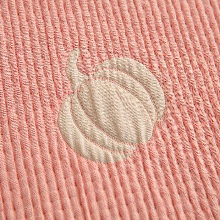 91家纺网 家纺一手货源 找家纺 手艺人2025新款A类宝宝四季全棉提花双面可铺盖床盖榻榻米炕盖炕垫盖毯AC01-AC10 AC08粉