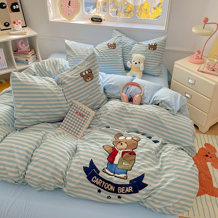 91家纺网 家纺一手货源 找家纺 优卡迪家纺馆 2025新款110克水洗棉无印风毛巾绣四件套【下载文件夹包含买家秀】 潮酷熊-水兰条