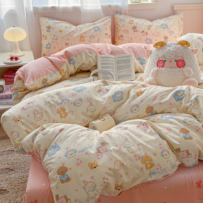 91家纺网 家纺一手货源 找家纺 西引力 2025开春新款全棉印花四件套单被套系列 狗狗家族粉