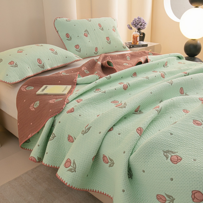 91家纺网 家纺一手货源 找家纺 手艺人2025新款A类宝宝四季全棉提花双面可铺盖床盖榻榻米炕盖炕垫盖毯AC01-AC10 AC01绿