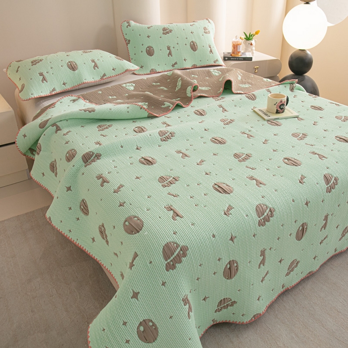 91家纺网 家纺一手货源 找家纺 手艺人2025新款A类宝宝四季全棉提花双面可铺盖床盖榻榻米炕盖炕垫盖毯AC01-AC10 AC07绿