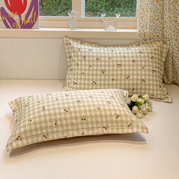 91家纺网 家纺一手货源 找家纺 2025春夏新款全棉花卉系列印花单枕套 酸甜樱桃