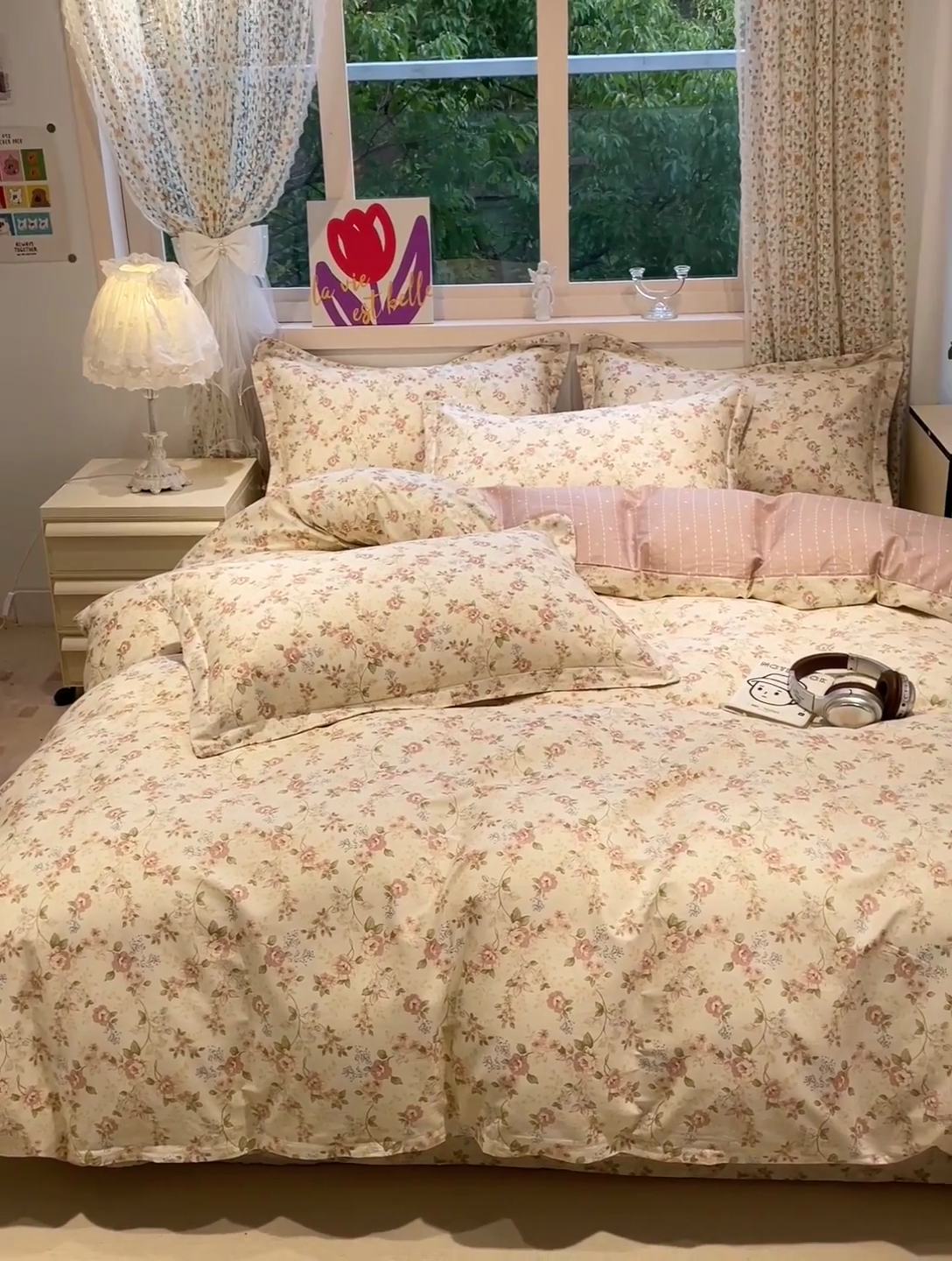 91家纺网 家纺一手货源 找家纺 2025春夏新款全棉花卉系列印花四件套 露丝