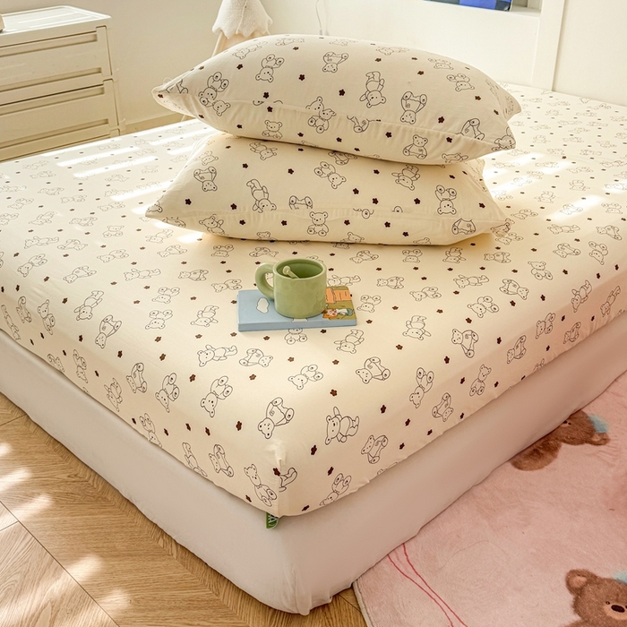 91家纺网 家纺一手货源 找家纺 温眠 2025新款A类亲肤水洗棉可爱卡通印花床笠 可爱小熊