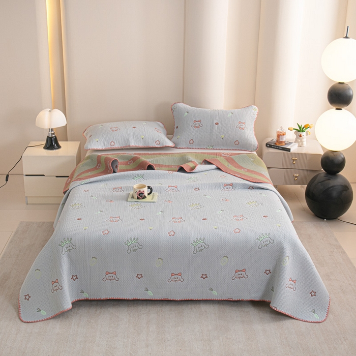 91家纺网 家纺一手货源 找家纺 手艺人2025新款A类宝宝四季全棉提花双面可铺盖床盖榻榻米炕盖炕垫盖毯AC01-AC10 AC09灰