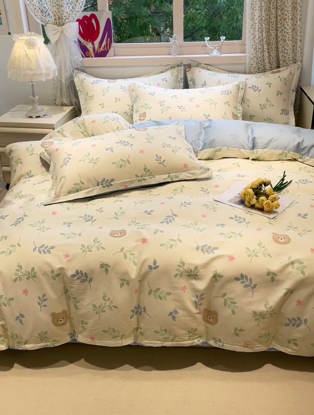 91家纺网 家纺一手货源 找家纺 2025春夏新款全棉花卉系列印花单被套 叶中萌熊