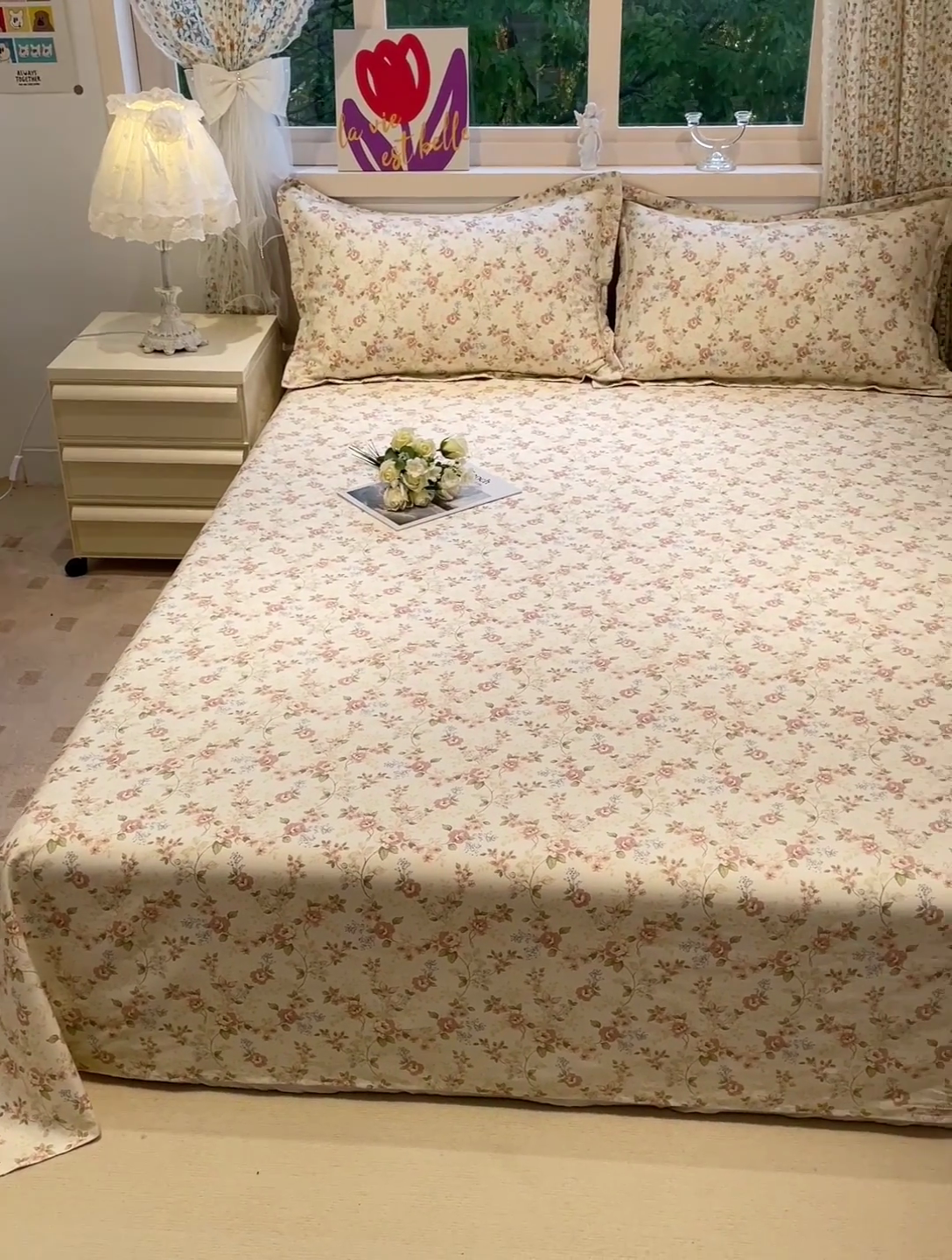 91家纺网 家纺一手货源 找家纺 2025春夏新款全棉花卉系列印花床单 露丝