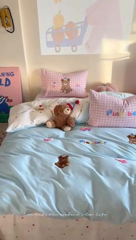 91家纺网 家纺一手货源 找家纺 美乐迪家纺 2025新款全棉毛巾绣四件套 甜品熊