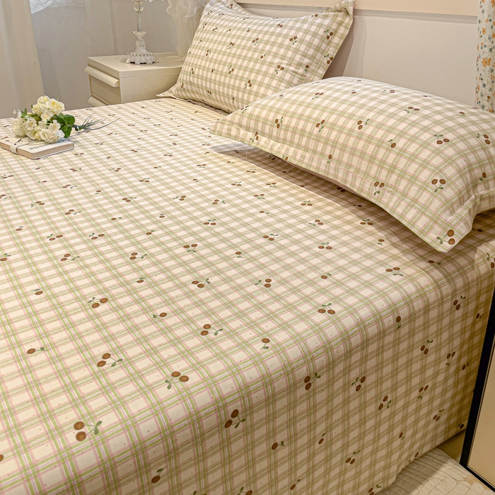 91家纺网 家纺一手货源 找家纺 2025春夏新款全棉花卉系列印花床单 酸甜樱桃