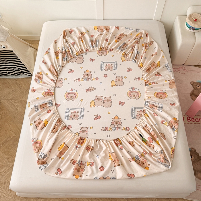 91家纺网 家纺一手货源 找家纺 温眠 2025新款A类亲肤水洗棉可爱卡通印花床笠 卡皮巴拉