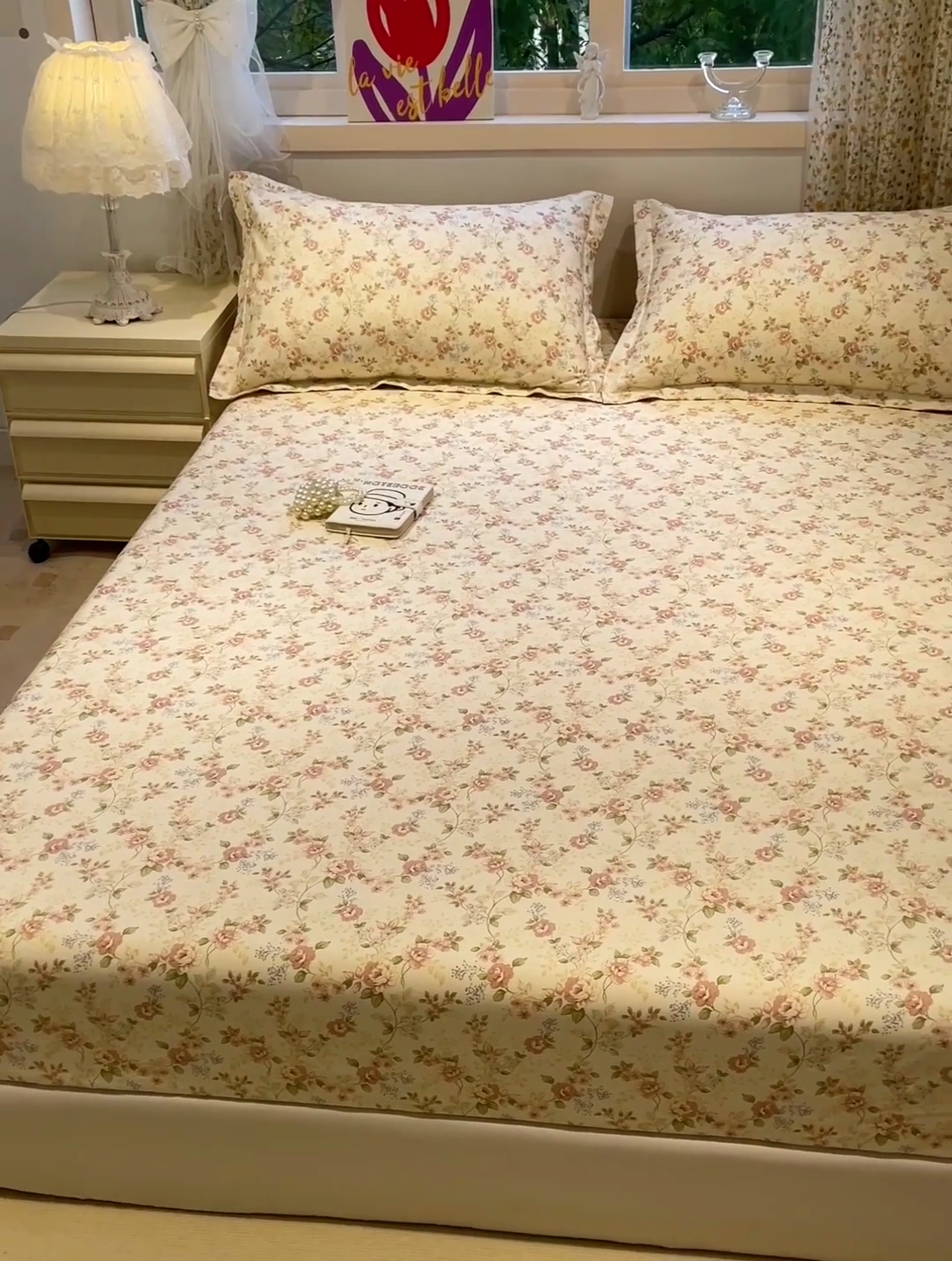 91家纺网 家纺一手货源 找家纺 2025春夏新款全棉花卉系列印花单床笠 露丝