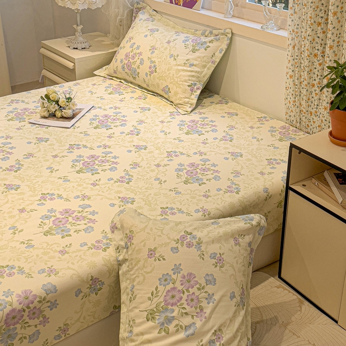 91家纺网 家纺一手货源 找家纺 2025春夏新款全棉花卉系列印花单床笠 岸边花语