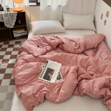 91家纺网 家纺一手货源 找家纺 2025新款40长绒棉ins美拉德色系纯色全棉单品四件套床笠四件套系列--单被套 瑞红