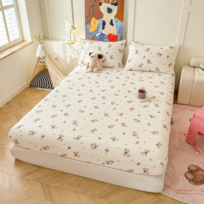 91家纺网 家纺一手货源 找家纺 温眠 2025新款A类亲肤水洗棉可爱卡通印花床笠 可爱泰迪